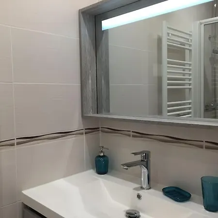 Appartamento 5e Quartier Latin 2 Pieces En Bail Mobilite *